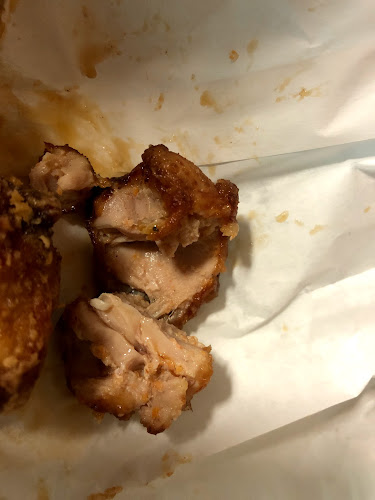 〒572-0032 大阪府寝屋川市北大利町１７−３