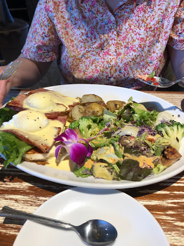 Comentarii opinii despre コナズ珈琲幕張