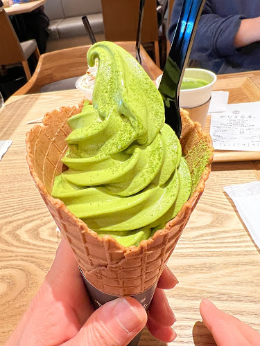 Comentarii opinii despre やなぎ茶屋 ecute上野