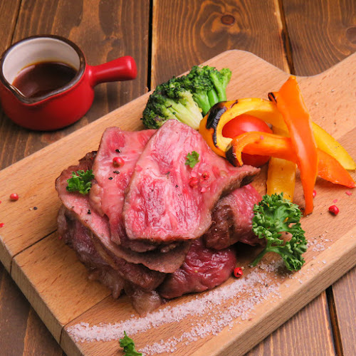 肉バルGYUUU徳島駅前店 - 飲食業