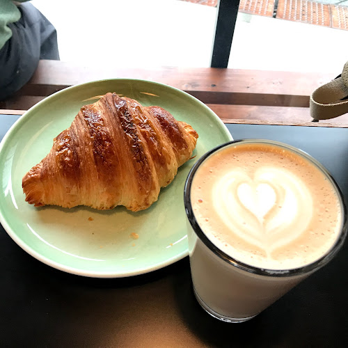 Opinii despre FUGLEN ASAKUSA în 台東区 - 飲食業