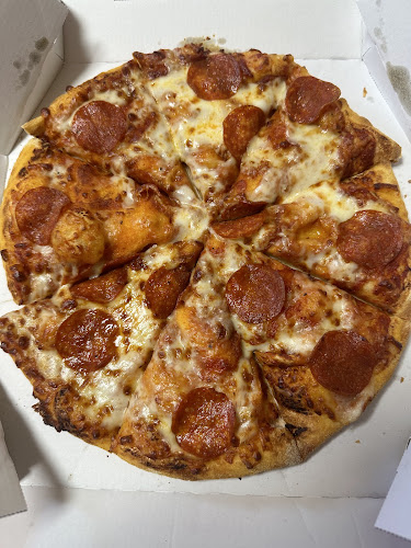 Comentarii opinii despre ドミノ・ピザ福山御門店