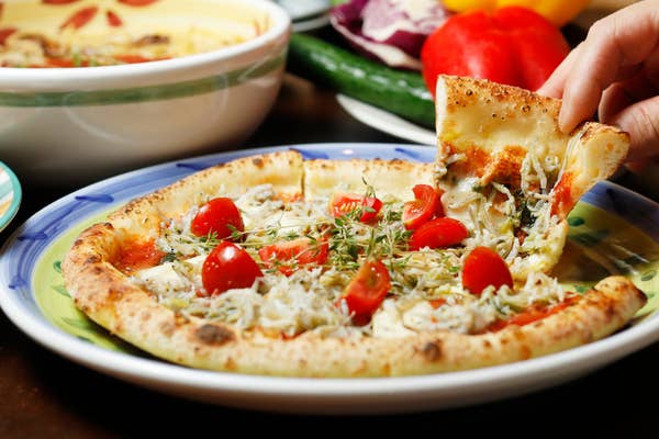 イタリアンダイニング ジェシーピザ ルートシックス（ jessy pizza） - 飲食業