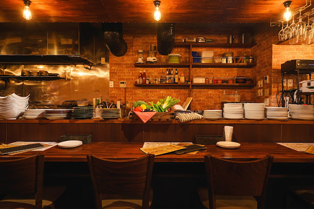 〒286-0033 千葉県成田市花崎町５３８