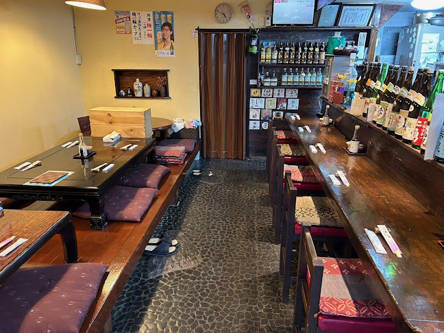 うまいもの酒場 まるご