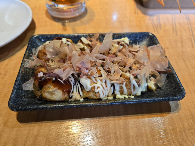 Opinii despre たこやき王子 難波道頓堀店 たこ焼き 串カツ専門店 în 大阪市 - 飲食業