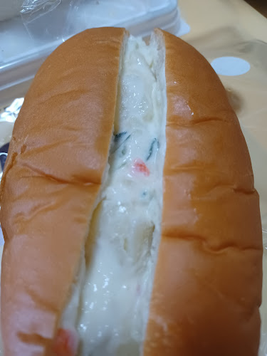 〒400-0026 山梨県甲府市塩部４丁目１０−７