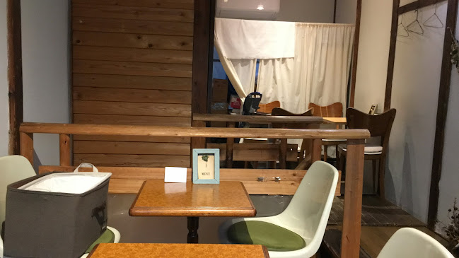 〒530-0015 大阪府大阪市北区中崎西１丁目７−３６