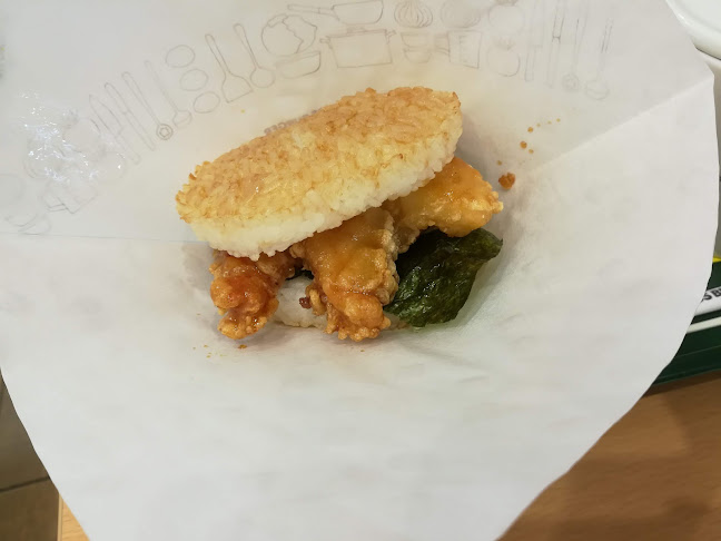 モスバーガーカインズ高槻店 - 飲食業