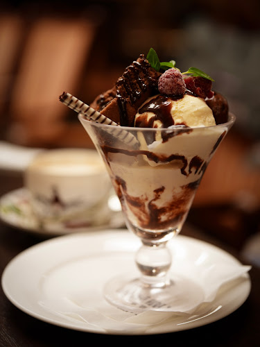 〒104-0061 東京都中央区銀座３丁目７−１６ ＮＳビル 地下１階