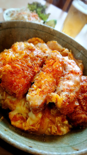 最高級ラードのとんかつ ヒカル亭 - 飲食業