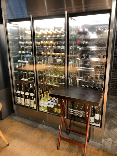 Comentarii opinii despre ダイナミックキッチン＆バー 響 横浜スカイビル店