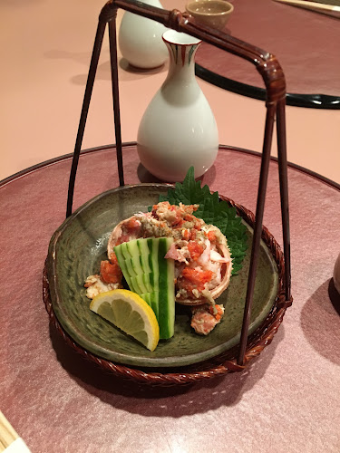 季節のお料理 花うち田 - 飲食業