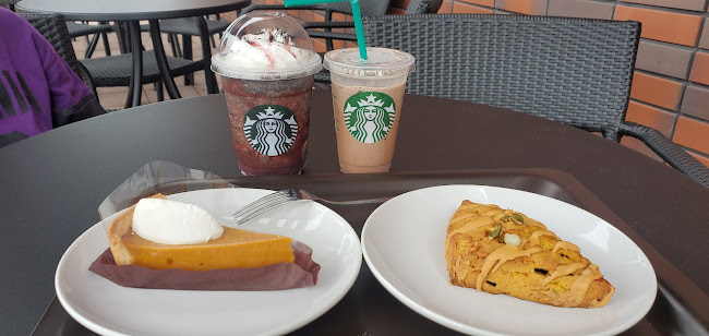スターバックス コーヒー 沖縄アブロうるま店 - 飲食業