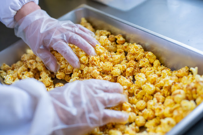 Opinii despre OKAWARI POPCORN în 倉吉市 - 飲食業