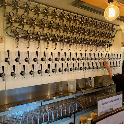 Comentarii opinii despre CRAFT BEER BAR IBREW 秋葉原駅前店