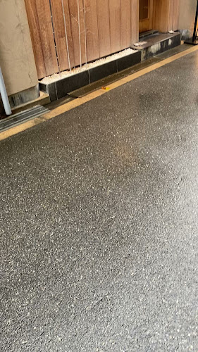 鮨まつやま - 飲食業