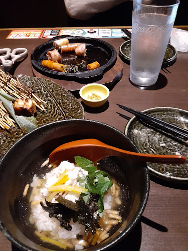 〒515-0017 三重県松阪市京町１区8−１ 東海ステーションビル 1階2階