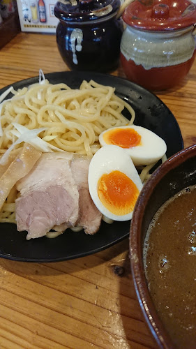 〒812-0007 福岡県福岡市博多区東比恵２丁目１７−２３ ローズマンション第１博多