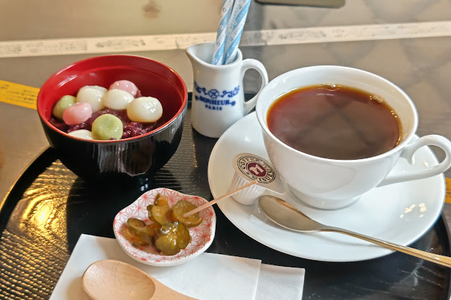 函館さくら家 - 飲食業