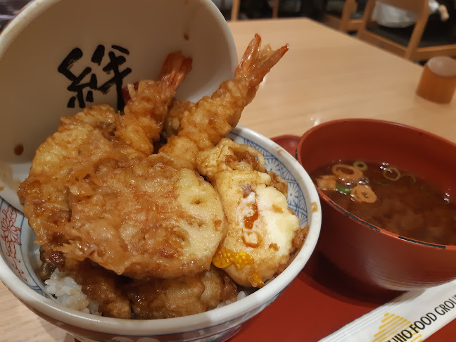 〒192-0083 東京都八王子市旭町１−１