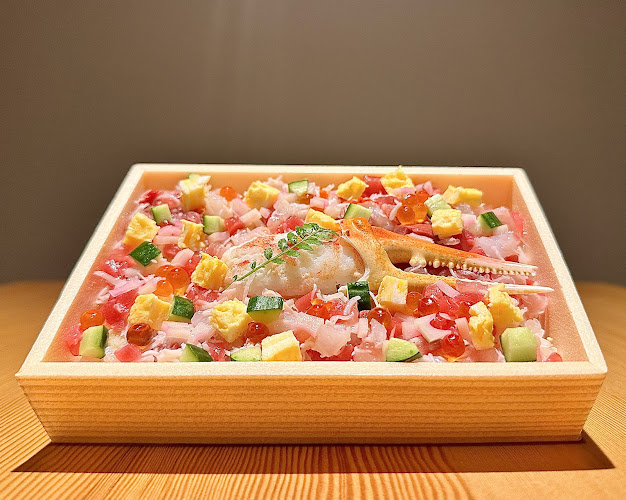 〒900-0006 沖縄県那覇市おもろまち４丁目１１−１ おもろシティコート Ginoza