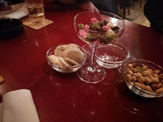 Comentarii opinii despre BAR PYXIS