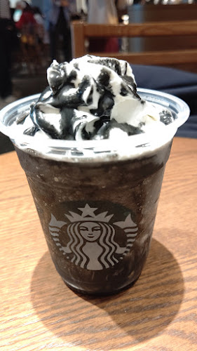 Comentarii opinii despre スターバックス コーヒー 天王寺ミオ 本館3階店