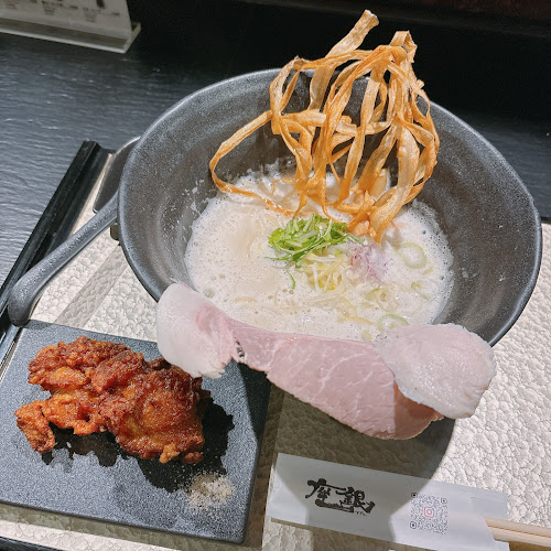 〒542-0081 大阪府大阪市中央区南船場３丁目９−６