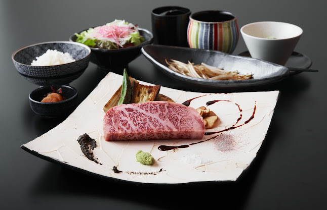 〒663-8204 兵庫県西宮市高松町８−２５ 阪急西宮ガーデンズプラス館 1F