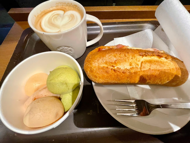 〒950-0087 新潟県新潟市中央区東大通１丁目４−１ マルタケビル 1階