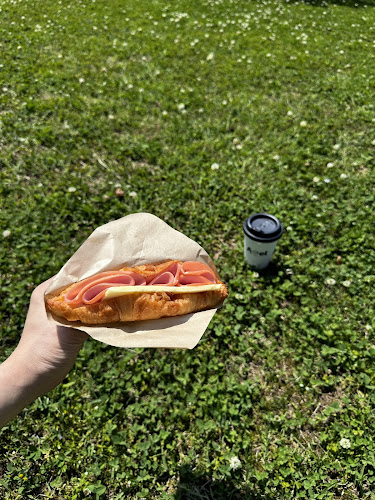 Comentarii opinii despre AVEL CAFE