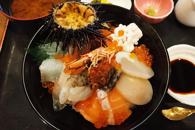 〒811-1123 福岡県福岡市早良区内野７丁目２７−３