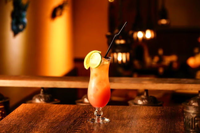 カスタマンダップ