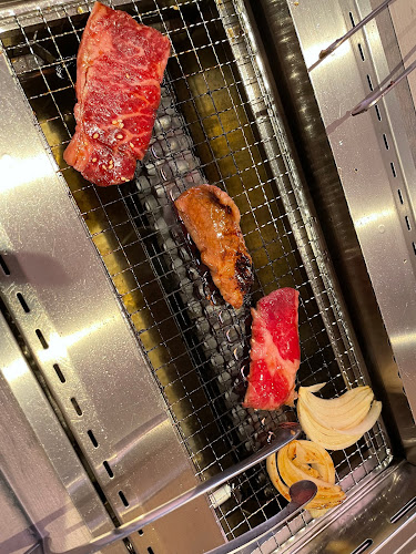 焼肉 炎 - 飲食業