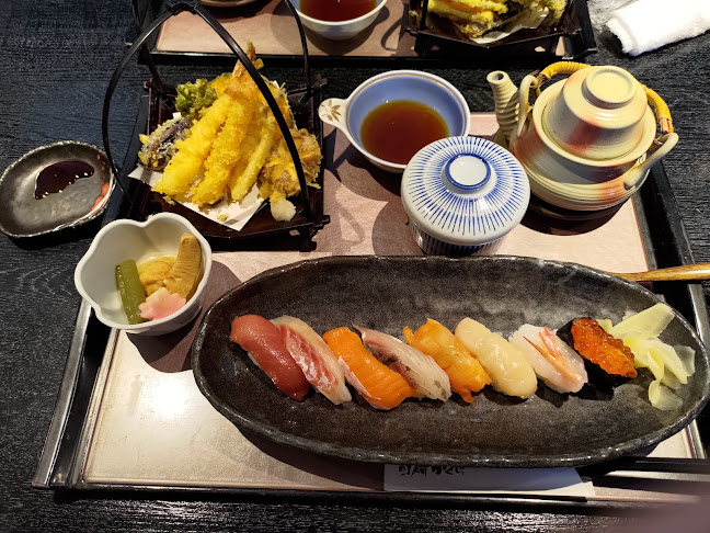 〒070-8003 北海道旭川市神楽３条１２丁目１−２ 旬鮮かぐら