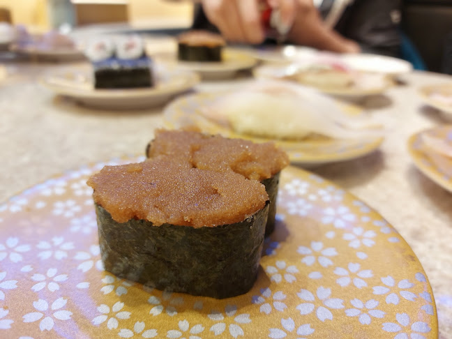 Comentarii opinii despre グルメ回転寿司函太郎手稲前田店