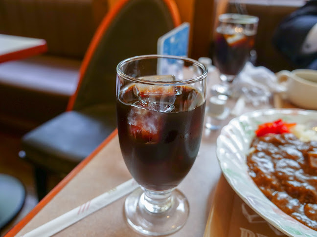 ルーム112 - 飲食業