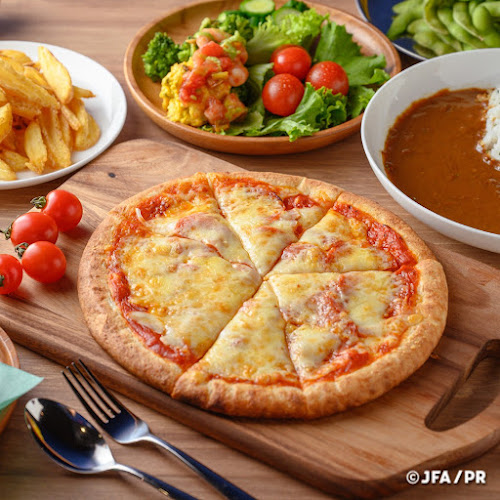 JFAサッカー文化創造拠点 blue－ing！ - 飲食業