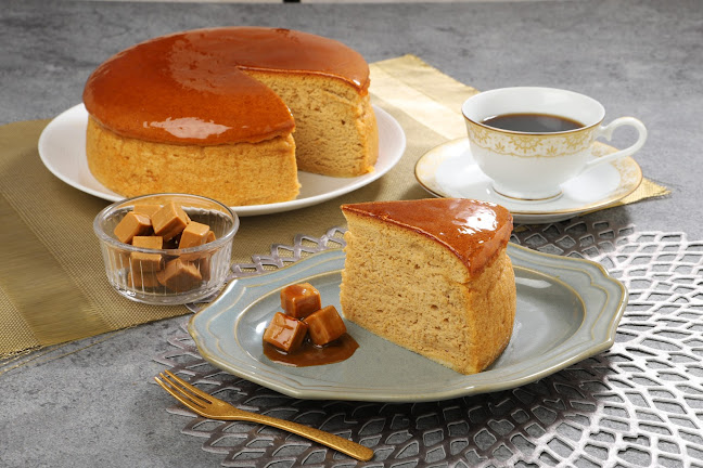 コミベーカリー 知寄町本店 - 高知市