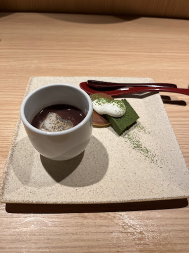 〒530-0013 大阪府大阪市北区茶屋町２−２５ 農絆卓恵 2F