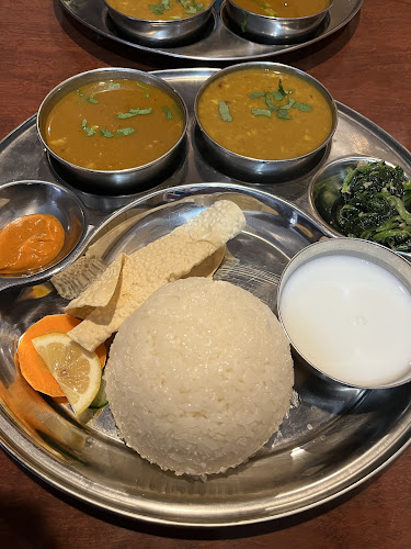 サパナーズ キュイジーヌ - 飲食業