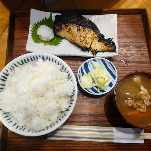 〒101-0052 東京都千代田区神田小川町３丁目２−１２