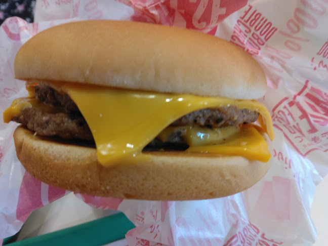 Comentarii opinii despre マクドナルド 横浜ベイクォーター店