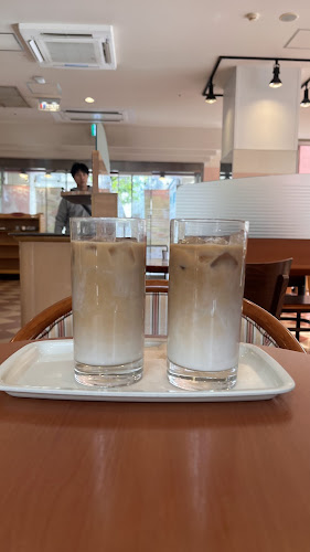 カフェ・ベローチェ 新橋四丁目店 - 飲食業