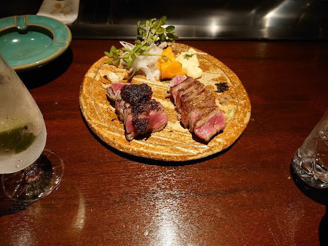 BAR SHOW-TIME TEPPAN STEAK HOUSE(バーショータイム テッパン ステーキハウス)