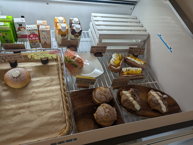 Opinii despre ベーカリーゲン 奈良左京店 în 奈良市 - 飲食業