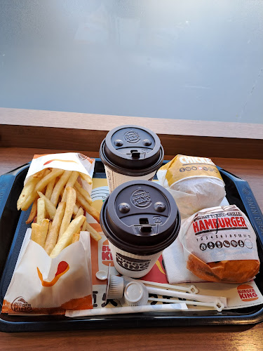 〒111-0034 東京都台東区雷門２丁目２０−６ クロスビルロイヤルパレス