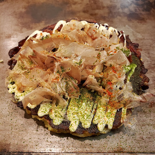 お好み焼 狸狸亭（ぽんぽこてい）上六店 - 飲食業