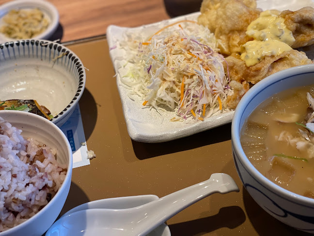 Comentarii opinii despre やよい軒 防府店